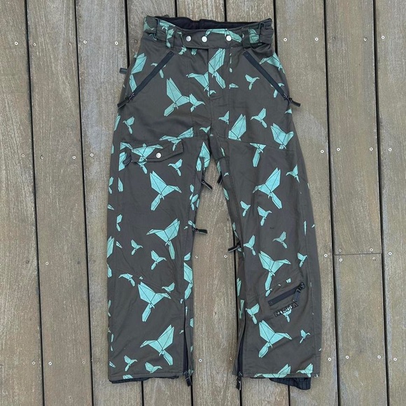 Y2K Grey Nikita Ski Pants Snow Pants w/ Blue Paper Cranes Graphics - Picture 1 of 8
